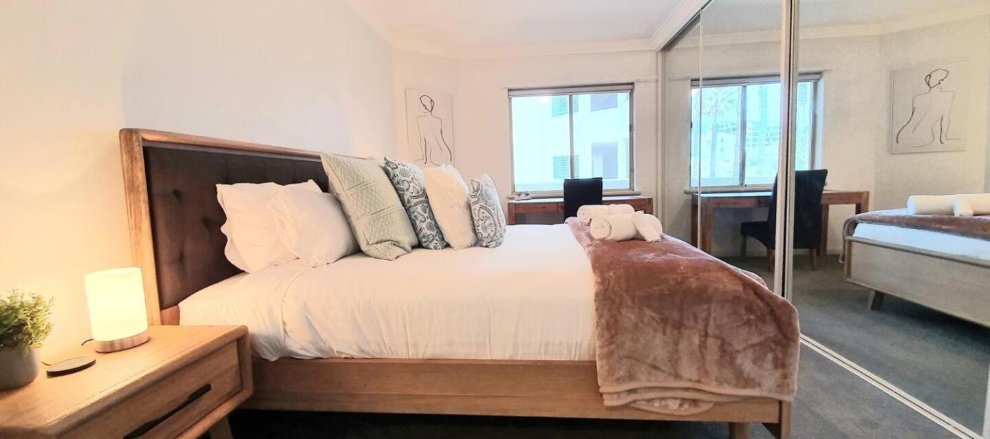 Sandcastles Beachfront Luxury Retreat Apartment Perth Bagian luar foto