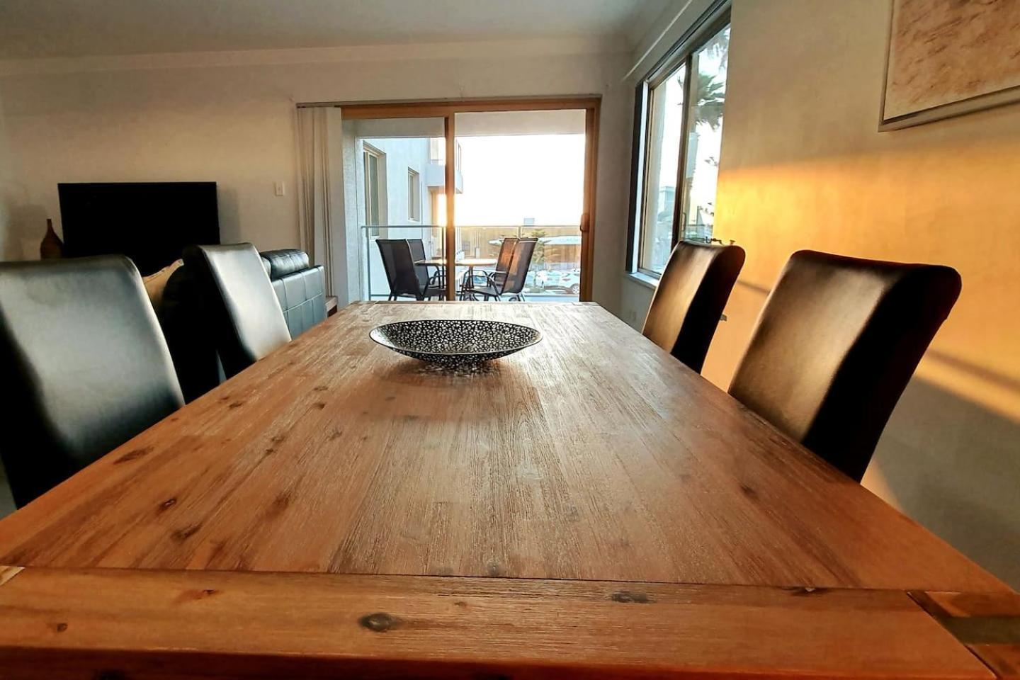 Sandcastles Beachfront Luxury Retreat Apartment Perth Bagian luar foto